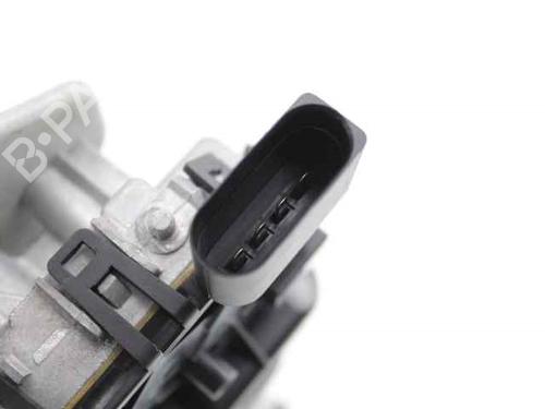 Front wiper motor CITROËN C3 III (SX) 1.2 PureTech 82 | BP30448223M29