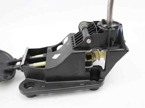 Gear lever PEUGEOT 208 I (CA_, CC_) 1.2 VTI 82 | BP26137344M90 