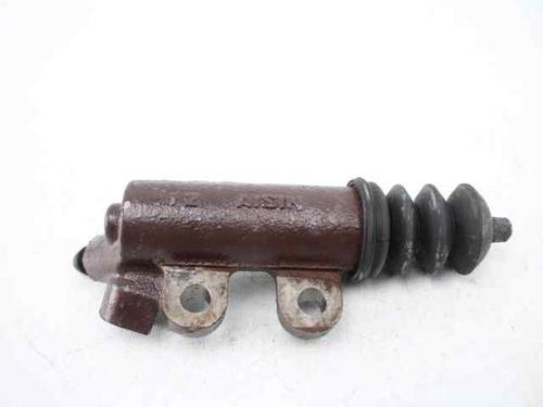 Clutch slave cylinder TOYOTA AVENSIS Saloon (_T27_) 2.0 D-4D (ADT270_, ADT270R) | BP19232518M113 