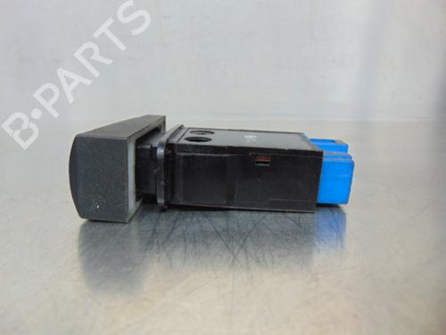 Switch KIA RIO I Hatchback (DC)  | BP19193213I30 