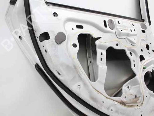 Left rear door PEUGEOT 508 SW I (8E_) 2.0 HDi RXH Hybrid4 | BP27666733C4