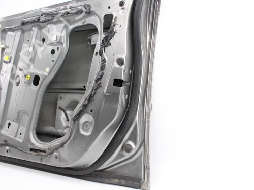 Right front door HONDA CIVIC VII Saloon (ES, ET) 1.3 IMA (ED9, ES9) | BP19208983C3 