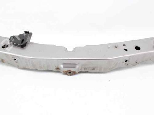 Crossmember TOYOTA AURIS (_E18_) 1.8 Hybrid (ZWE186_, ZWE186R) | BP19242251C162 