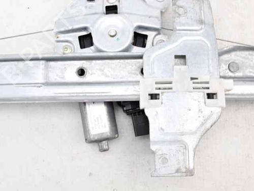 Front right window mechanism CITROËN C3 III (SX) 1.2 VTi 82 | BP38182457C23 - Image 9