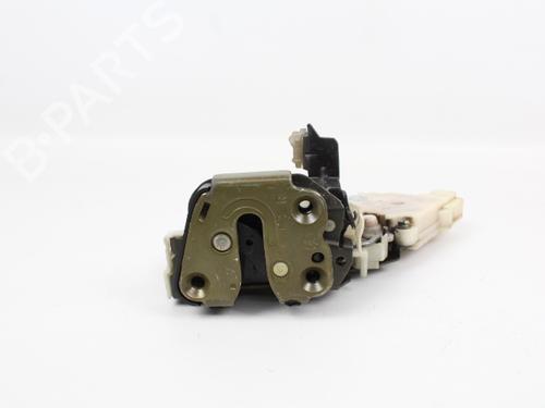 Used Rear right lock NISSAN MICRA II (K11) 1.3 i 16V (75 hp) 19206729