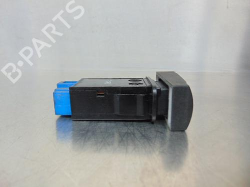 Switch KIA RIO I Hatchback (DC)  | BP19193213I30 