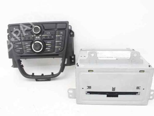 Used Radio Radio OPEL ASTRA H CLASSIC Saloon (A04) 1.7 CDTi (L69) (110 hp) 33728228 33728228