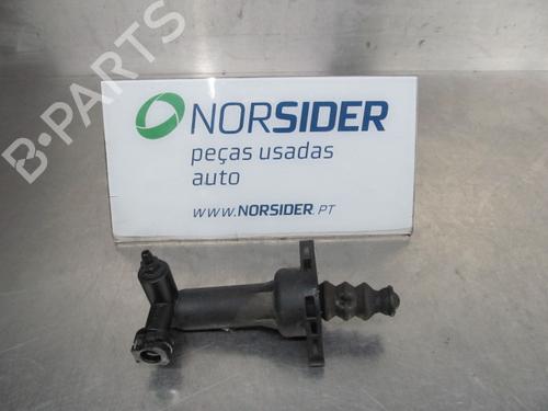 Clutch slavesylinder VW POLO (9N_, 9A_) 1.9 SDI (64 hp) 19197596