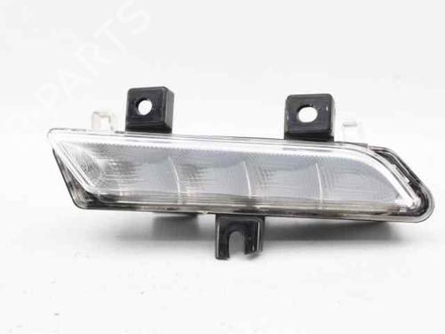 Used Left daytime light RENAULT CAPTUR I (J5_, H5_) 1.5 dCi 90 (J5N4, J5M5, J5MW, J5M6, J5AL, J5AJ) (90 hp) 32005751