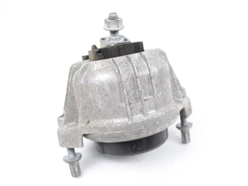 Used Engine mount BMW 3 Touring (E91) 318 d (143 hp) 19214699