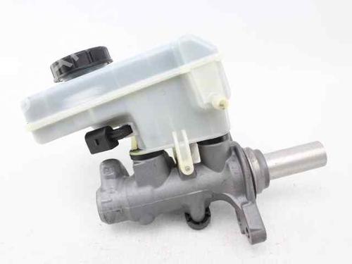 Brake master cylinder SKODA OCTAVIA III Combi (5E5, 5E6) 1.6 TDI | BP29761065M77 
