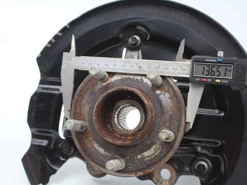 Right front steering knuckle FORD FOCUS III  | BP19238697M26