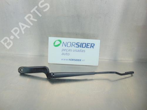Used Front windshield wiper arm VW POLO (6N2) 1.9 D (64 hp) 19200029