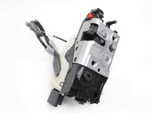 Used Rear right lock PEUGEOT 2008 I (CU_) 1.2 VTi (82 hp) 19218658