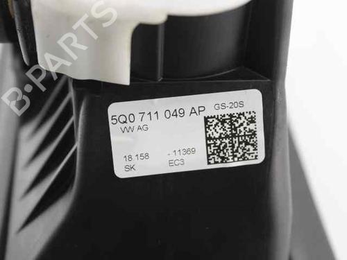 Gear lever SEAT LEON (5F1) 1.4 TSI | BP29902458M90