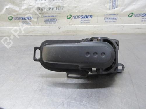 Used Front right interior door handle NISSAN MICRA III (K12) 1.0 16V (65 hp) 19185431