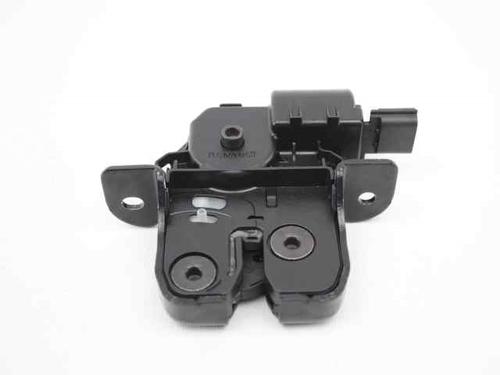 Used Tailgate lock RENAULT MEGANE III Hatchback (BZ0/1_, B3_) 1.2 TCe (BZ2B, BZ11) (116 hp) 19237785
