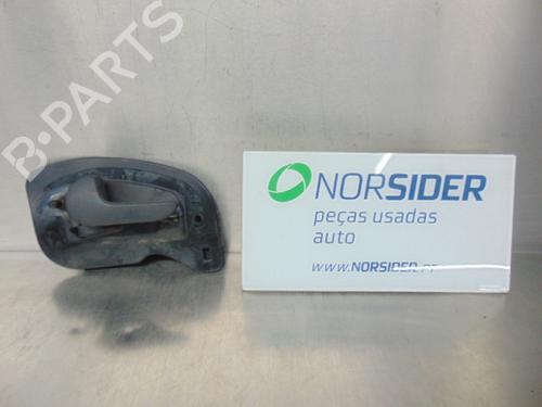 Maniglia interna anteriore sinistra OPEL CORSA C (X01) 1.3 CDTI (F08, F68) (70 hp) 19201564