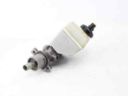 Used Brake master cylinder RENAULT KANGOO Express (FC0/1_) D 55 1.9 (FC0D) (54 hp) 19218841