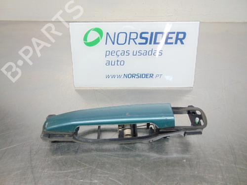 Used Front left exterior door handle MERCEDES-BENZ CLK (C208) CLK 230 Kompressor (208.347) (193 hp) 19195393