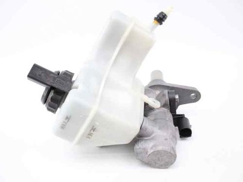 Brake master cylinder VW PASSAT B6 (3C2) 1.6 TDI | BP21200424M77 