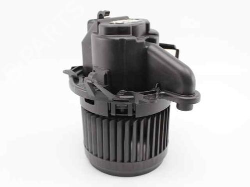 Heater blower motor RENAULT CLIO IV (BH_) 1.5 dCi 90 | BP19221246M62 