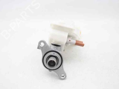 Brake master cylinder PEUGEOT 208 I (CA_, CC_) 1.4 HDi | BP19245705M77 