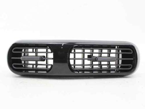 Used Air vent CITROËN C4 CACTUS 1.2 VTi 82 (82 hp) 32224097