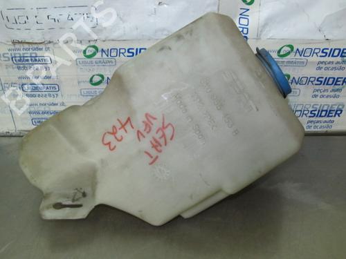 Used Windscreen washer tank SEAT CORDOBA Vario (6K5) [1996-2002]  19184472