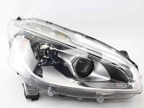 Used Right headlight Right headlight PEUGEOT 208 I (CA_, CC_) 1.6 BlueHDi 100 (100 hp) 34358103 34358103