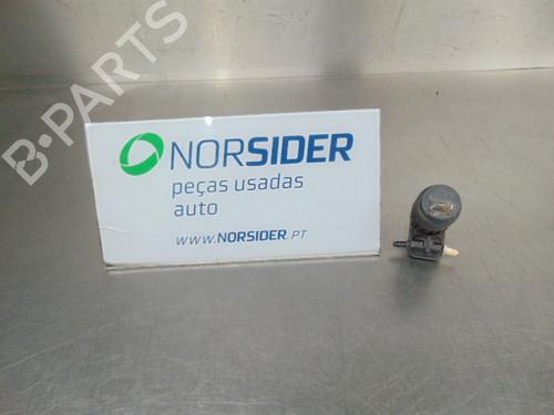 Used Washer pump ALFA ROMEO 147 (937_) 1.6 16V T.SPARK (937.AXA1A, 937.AXB1A, 937.BXB1A) (120 hp) 19198875