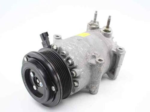 Used AC compressor FORD FOCUS III [2010-2020]  19238695