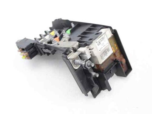 Used Fuse box PEUGEOT 5008 (0U_, 0E_) 1.6 HDi (114 hp) 31348236