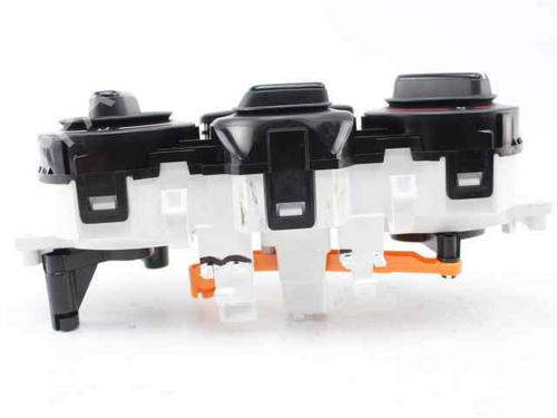 Climate control CITROËN C3 III (SX) 1.2 VTi 82 | BP28446031I5