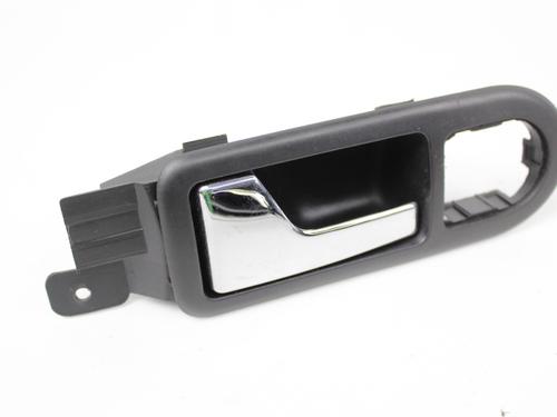 Venstre foran invendig håndtak VW GOLF IV (1J1) 1.4 16V (75 hp) 21199038