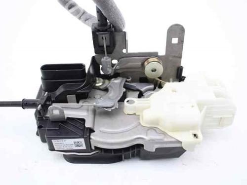 Front right lock VOLVO V40 Hatchback (525) D2 | BP22563764C97 
