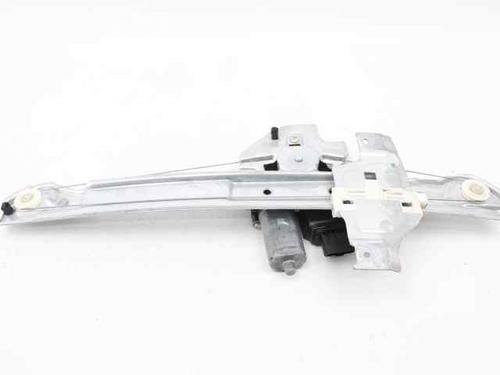 BP30189389C23 main image