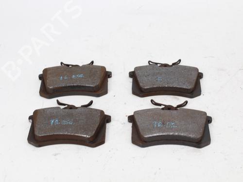 andre-audi-a4-b6-avant-8e5-2000-2001-2002-2003-2004-2005-19207402 main image