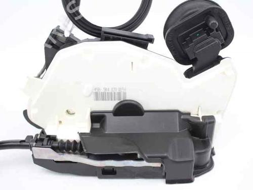 Rear left lock VW GOLF VI (5K1) 1.6 TDI | BP21200032C100 
