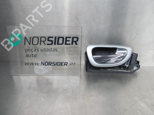 Used Front right interior door handle PEUGEOT 307 (3A/C) 1.4 HDi (68 hp) 19192732