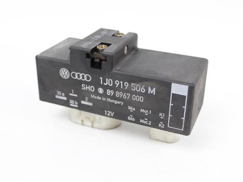 Used Electronic module SEAT IBIZA III (6L1) [2002-2009]  19210339