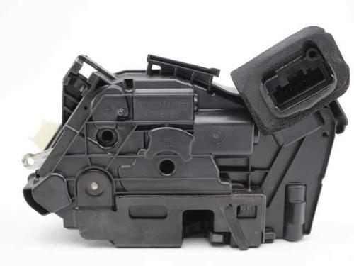 Front right lock VW POLO V (6R1, 6C1) 1.2 TDI | BP19230337C97 
