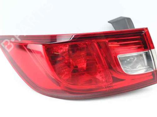 left-taillight-renault-clio-iv-bh_-2012-2013-2014-2015-2016-2017-2018-2019-2020-2021-31121439 main image