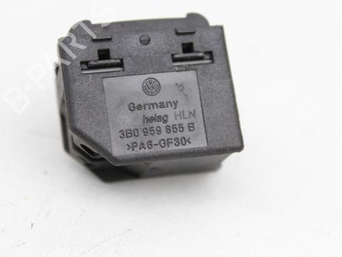 Venstre bagtil elrude kontakt VW GOLF IV Variant (1J5) 1.4 16V | BP21198921I29 