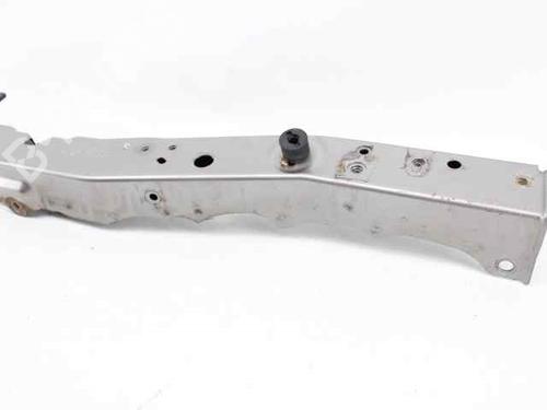 Crossmember TOYOTA AURIS (_E18_) 1.8 Hybrid (ZWE186_, ZWE186R) | BP19242251C162 
