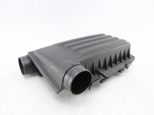 Used Air filter box Air filter box VW GOLF VII (5G1, BQ1, BE1, BE2) 1.4 GTE Hybrid (204 hp) 39997376 39997376