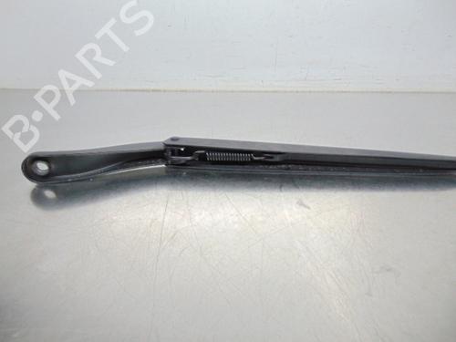 Front windshield wiper arm RENAULT MEGANE III Grandtour (KZ0/1) 1.5 dCi (KZ09, KZ0D, KZ1G, KZ29, KZ14, KZ1W, KZ10, KZ1F,... | BP19201386C143 
