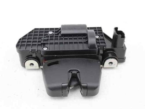Used Tailgate lock PEUGEOT 2008 I (CU_) 1.2 VTi (82 hp) 24480281