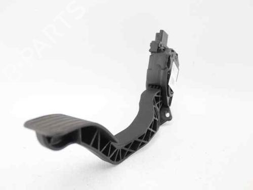 pedal-citroen-c4-cactus-2014-36029278 main image