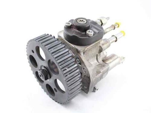 Used Vacuum pump OPEL ASTRA J (P10) 1.7 CDTI (68) (110 hp) 19229396